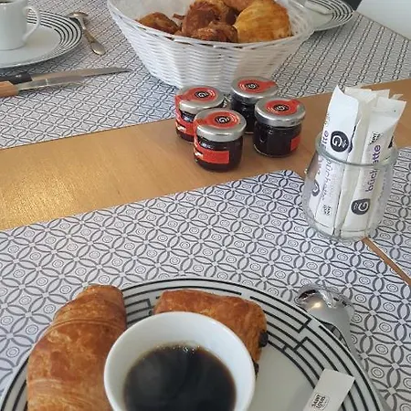 Appart Absolutely Cosy Апартаменты *